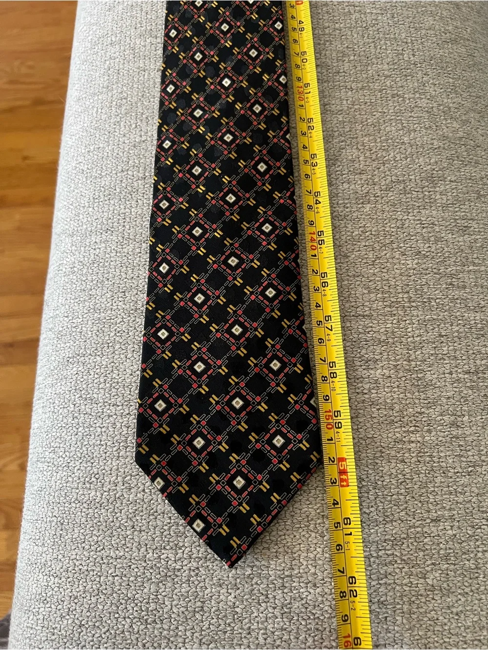 Brioni elegant silk
